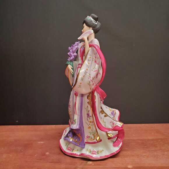 The Iris Princess by Lena Liu Porcelain Figurine The Danbury Mint - Picture 2 of 12